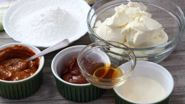 Nutella-and-Dulce-de-Leche-Cheesecake_ingredients