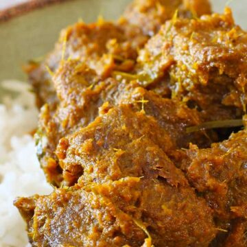 Beef rendang