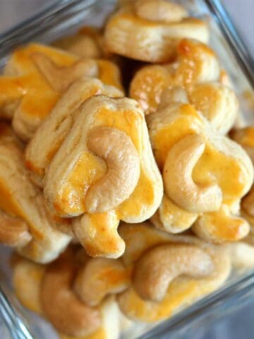 Cashew nut cookies in a jar