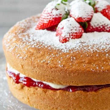 Victoria Sponge Cake