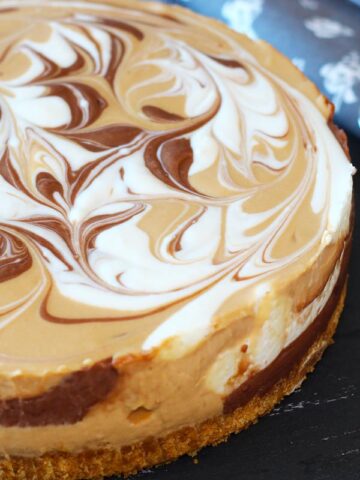 Nutella & Dulce de Leche Cheesecake