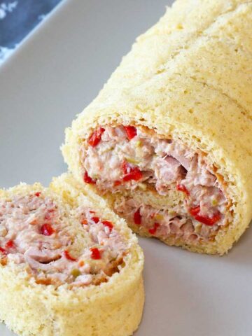 Tuna Roll Cake Pionono