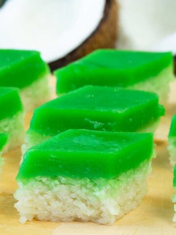 Glutinous rice with pandan custard kuih seri muka