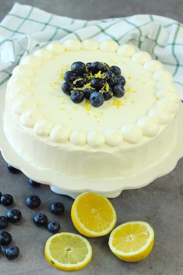 Lemon-Blueberry-Cake