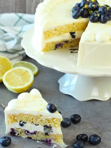 Lemon-Blueberry-Cake