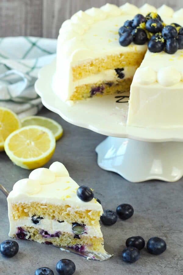Lemon-Blueberry-Cake
