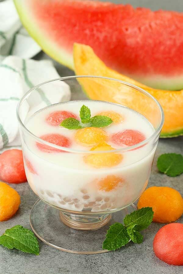 Tapioca-Pearls-with-Sweet-Coconut