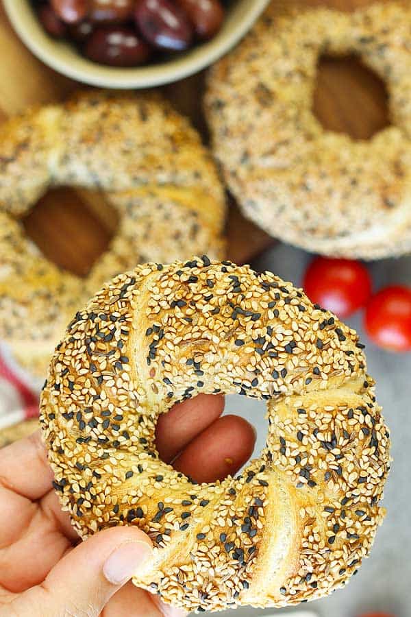 Turkish Sesame Bread (Simit) Recipe | El Mundo Eats