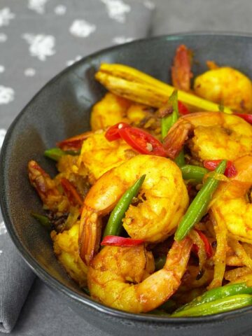 Turmeric Stir Fry Shrimps