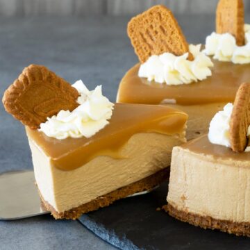 No Bake Cookie Butter Cheesecake