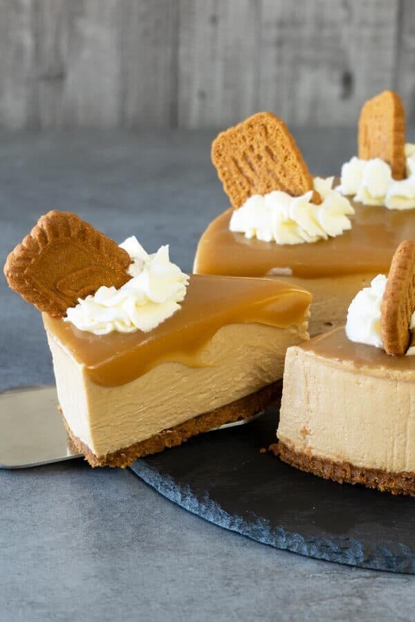 No Bake Cookie Butter Cheesecake