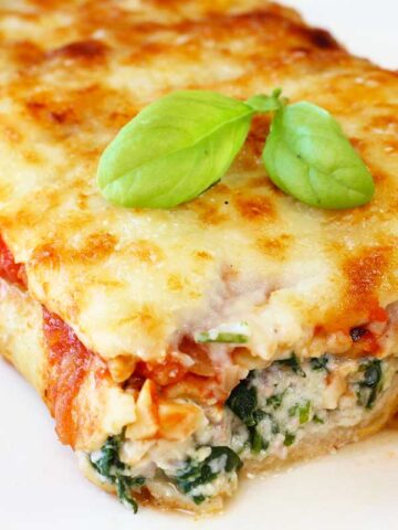 Ricotta and Spinach Crepe Cannelloni