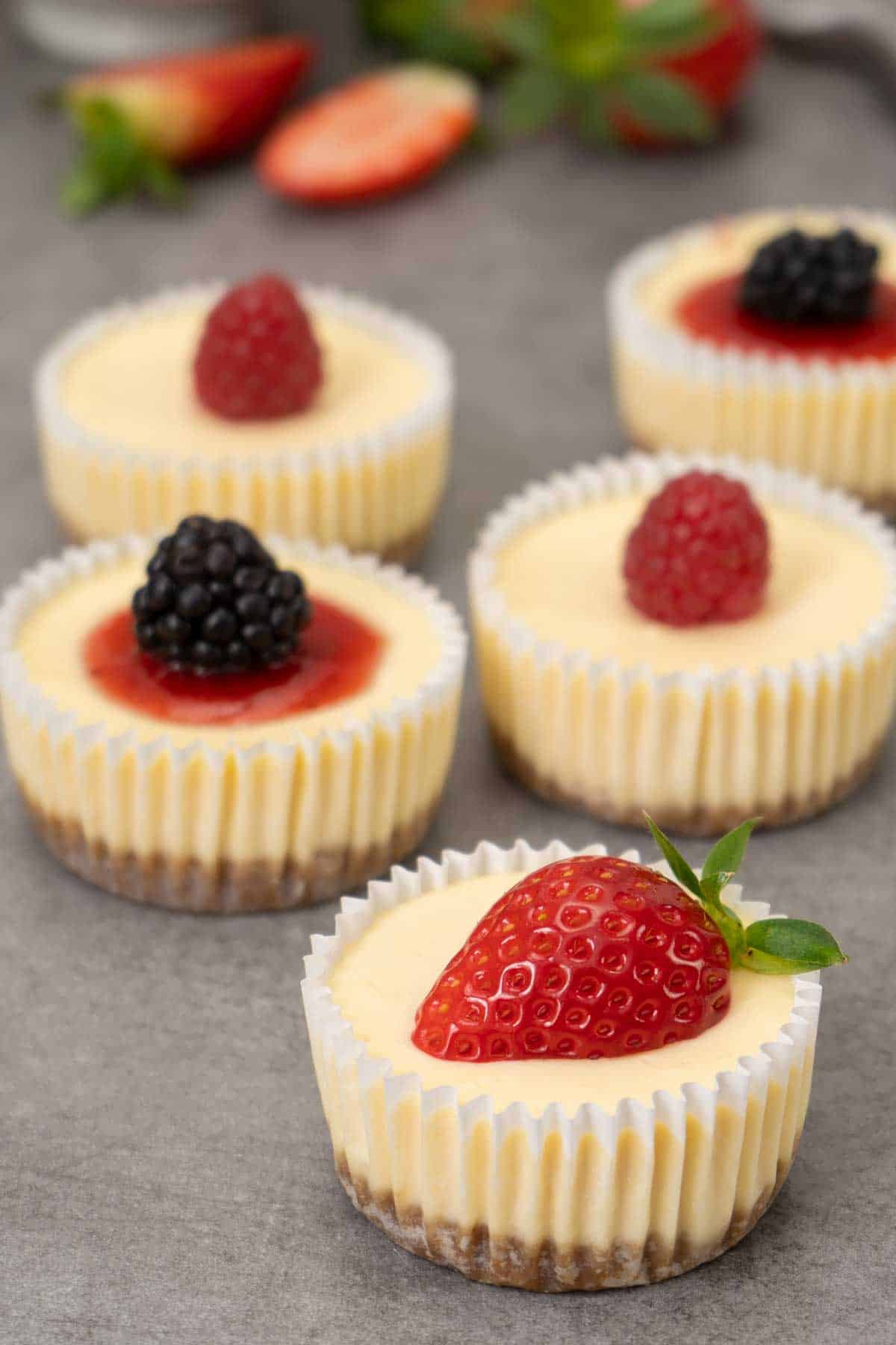 Easy mini cheesecakes on a table