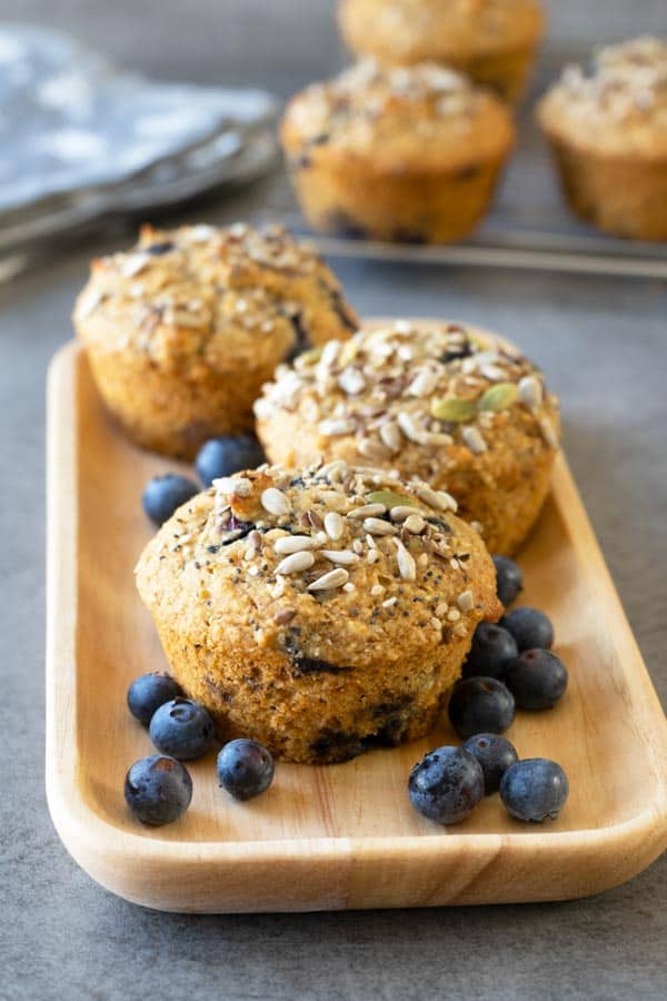 Muffins de Arándanos y Avena Saludables (Sin Harina ni Azúcar) - El Mundo  Eats