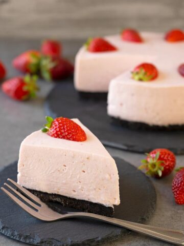 no bake strawberry cheesecake