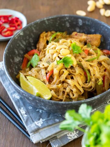 Stir Fry Noodles with Peanut Sauce in a bowl