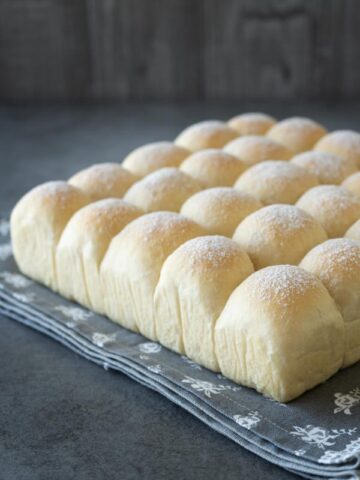 soft milk buns