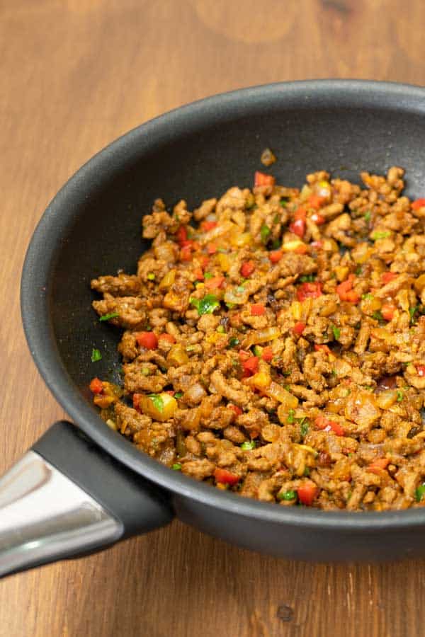 Kuih minced beef filling