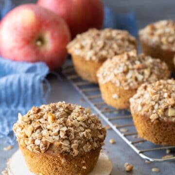 Apple Oatmeal Muffins