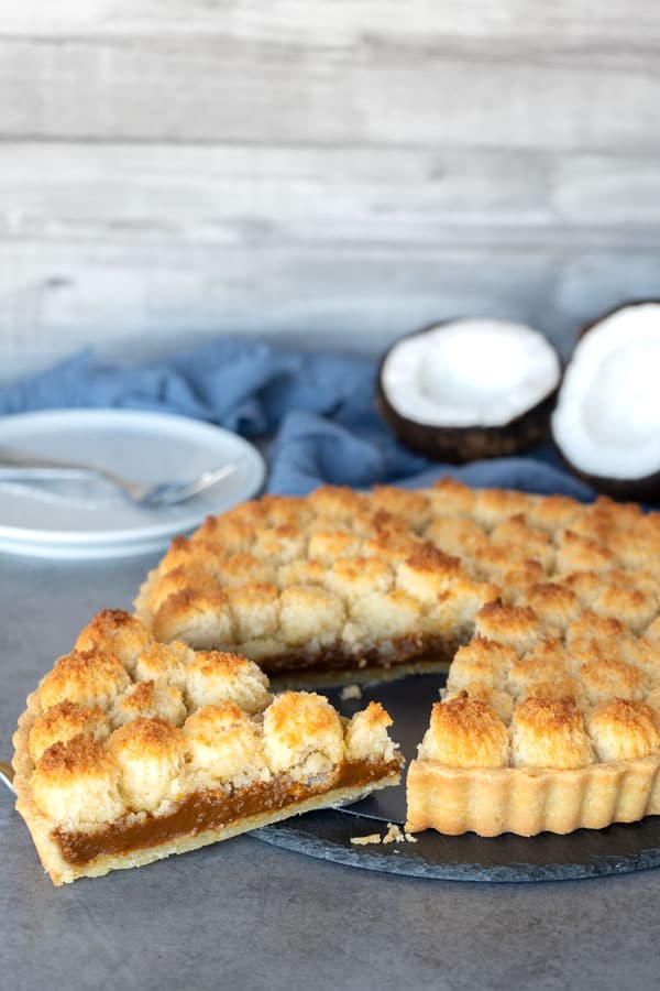 Coconut and dulce de leche tart