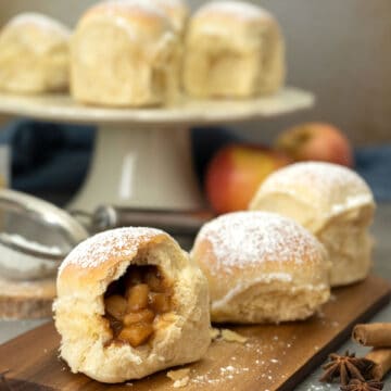 Apple Stuffed Buns