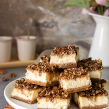 Pecan Cheesecake Bars