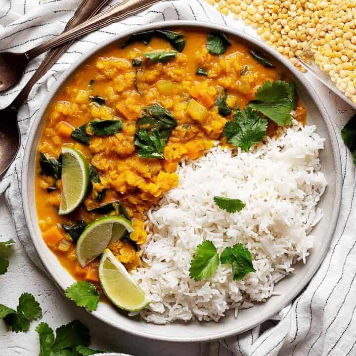 Quick lentil coconut curry in a plate view from top