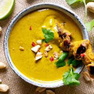 Chicken satay dipper in 5-minute peanut satay sauce