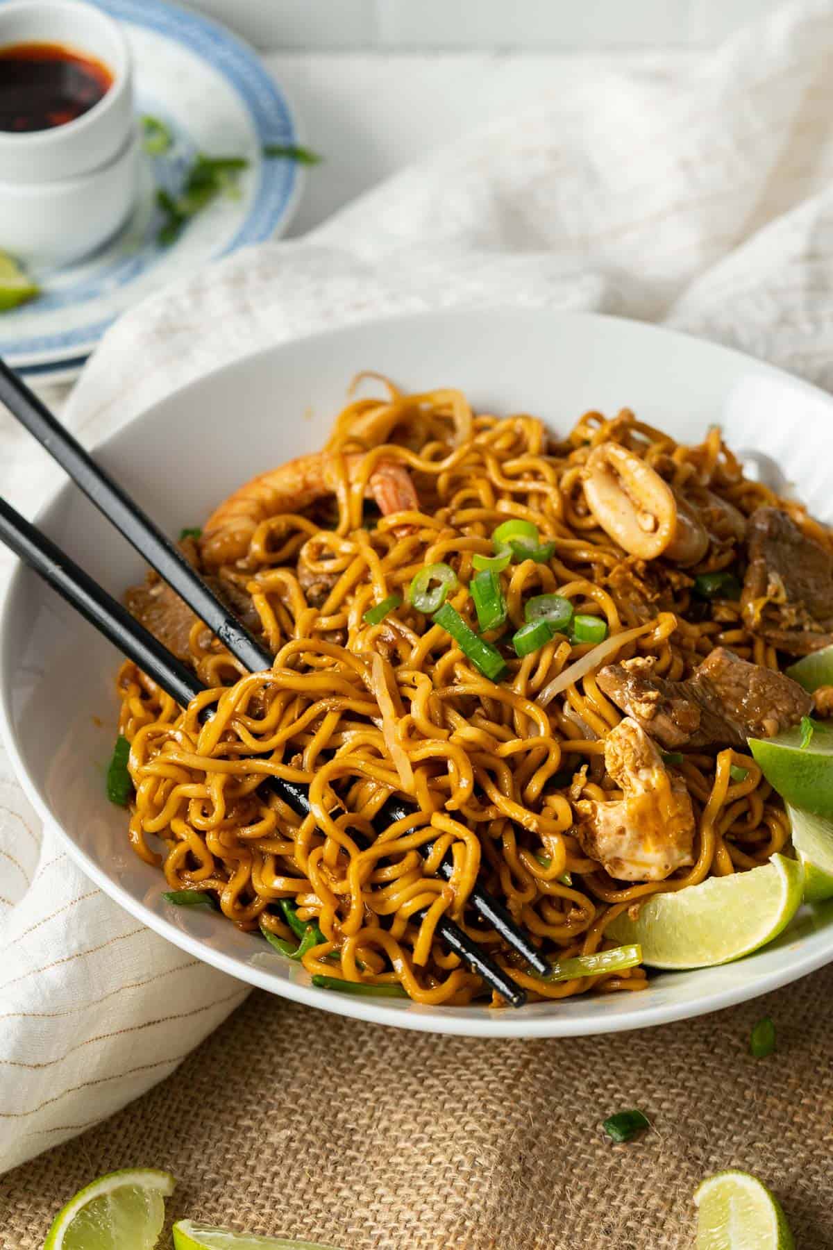 Easy mee goreng in a bowl view from front