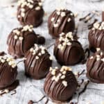 4-ingredient almond chocolate bombs