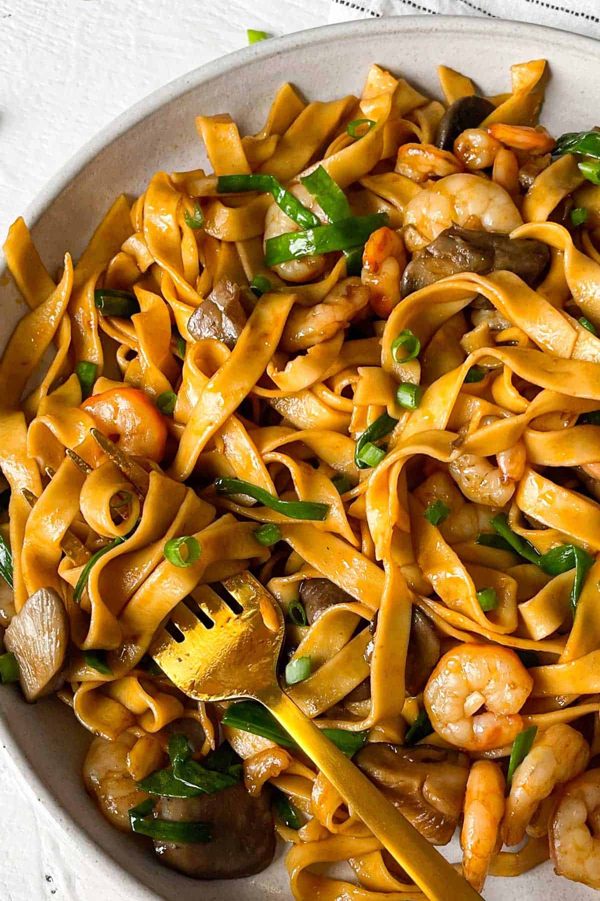 Stir fry egg noodles.