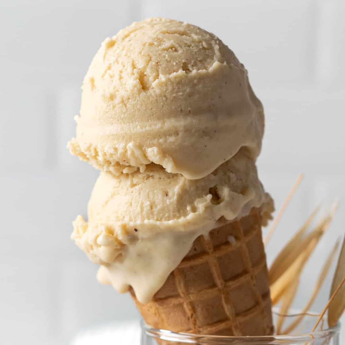 No-Churn Hazelnut Espresso Ice Cream Recipe