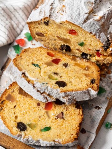 Easy family fruitcake.