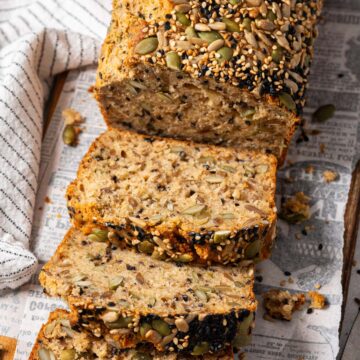 Easy no-knead multi-seed bread.