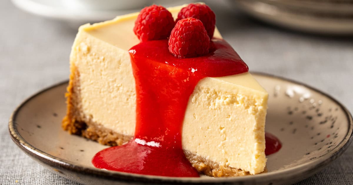 Perfect New York Cheesecake (No Water Bath) - El Mundo Eats