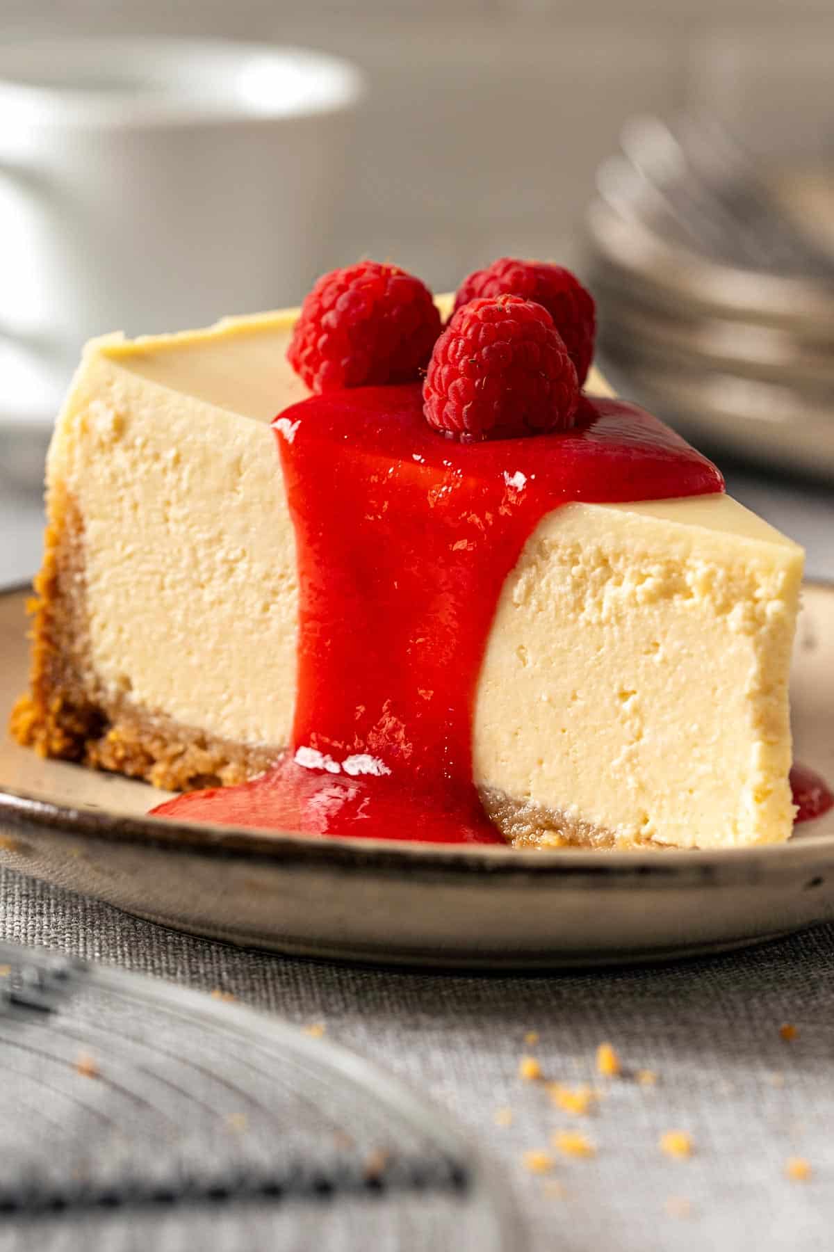 New York Cheesecake with no water bath topped with coulis.