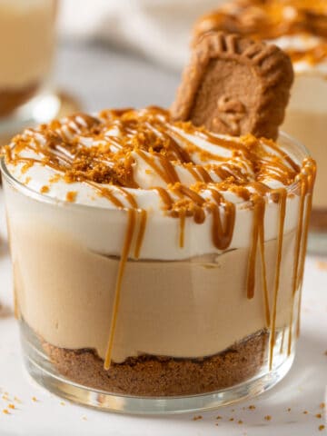 No bake Biscoff cheesecake cups.