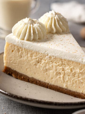 Eggnog cheesecake with no water bath.
