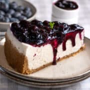 No bake blueberry cheesecake.