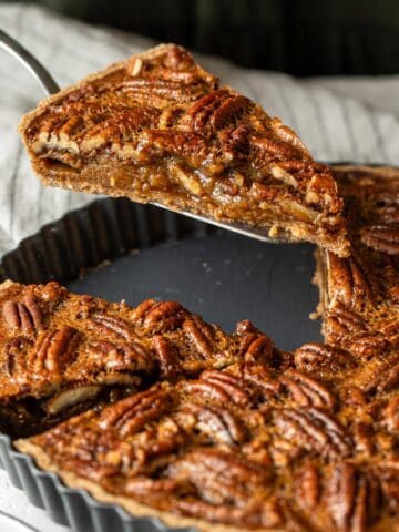 Healthy pecan pie without corn syrup